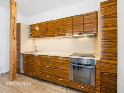 Izīrē dzīvokli, Rūpniecības iela 7, Rīga, Labais krasts, Centrs / 1 650 € 5