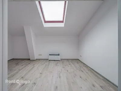 Izīrē biroju, Krišjāņa Barona iela 130 k-7, Rīga, Labais krasts, Centrs / 380 € 8