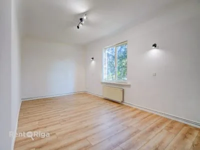 Izīrē dzīvokli, Āraišu iela 24, Rīga, Labais krasts, Teika / 600 € 1