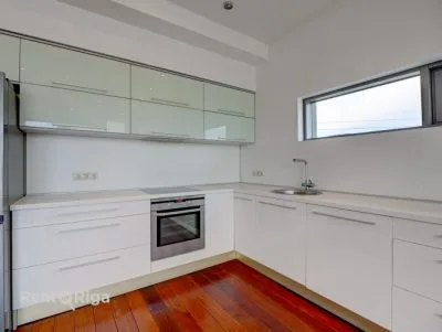 Izīrē dzīvokli, Pulkveža Brieža iela 21, Rīga, Labais krasts, Centrs / 3 500 € 7