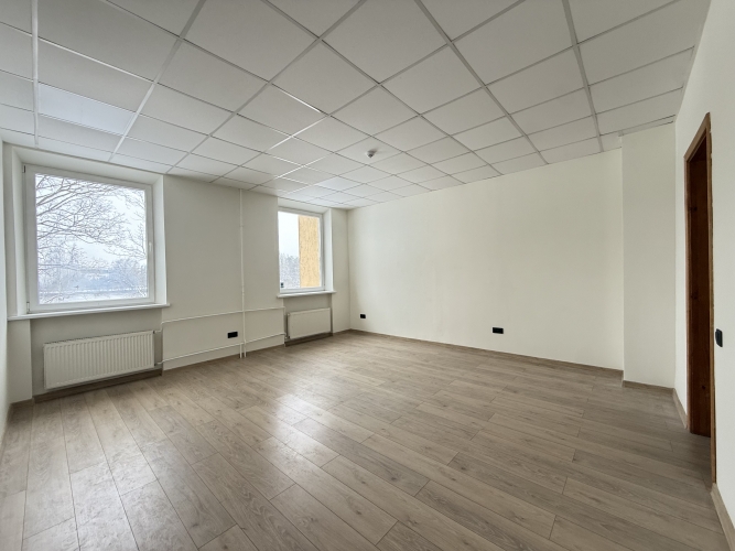 Šmerļa iela 3 4