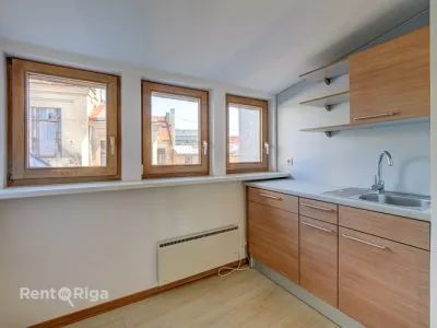 Izīrē biroju, Brīvības iela 40, Rīga, Labais krasts, Centrs / 550 € 7
