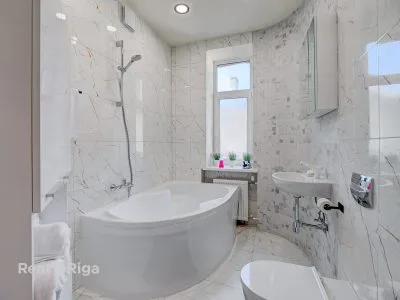 Pārdod dzīvokli, Brīvības iela 148, Rīga, Labais krasts, Centrs / 199 500 € 6