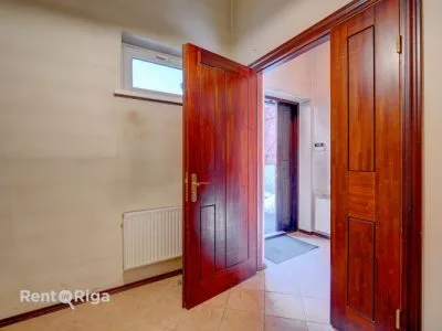 Izīrē tirdzniecības telpas, Matīsa iela 129a, Rīga, Labais krasts, Centrs / 850 € 8