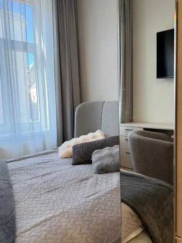 Izīrē dzīvokli, Dzirnavu iela 17, Rīga, Centrs / 500 € 3