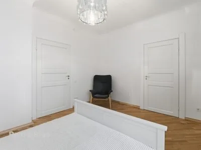 Izīrē dzīvokli, Aristida Briāna iela 14, Rīga, Labais krasts, Centrs / 1 000 € 7