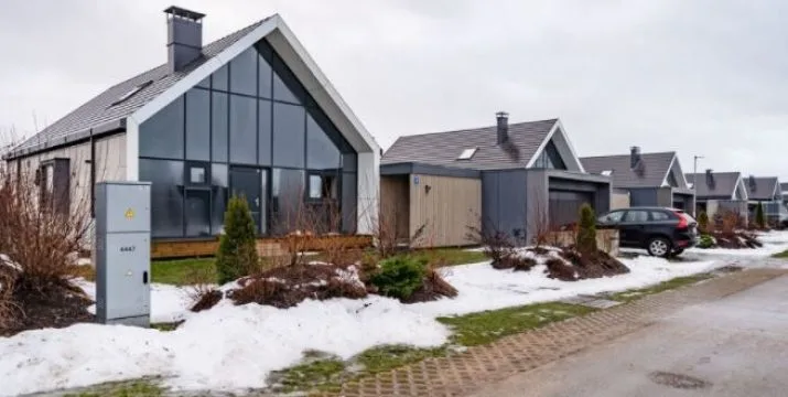 Jūras iela 3 3