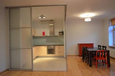 Pārdod dzīvokli, Matīsa iela 17, Rīga, Labais krasts, Centrs / 235 000 € 3