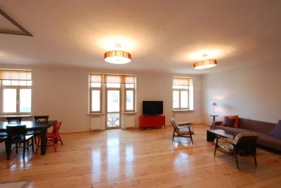 Pārdod dzīvokli, Matīsa iela 17, Rīga, Labais krasts, Centrs / 235 000 € 5