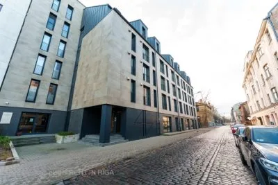 Pārdod dzīvokli, Strēlnieku iela 4b, Rīga, Labais krasts, Centrs / 98 400 € 1