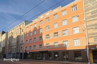 Izīrē tirdzniecības telpas, Aleksandra Čaka iela 123, Rīga, Labais krasts, Centrs / 900 € 2