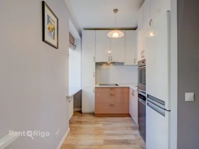 Izīrē dzīvokli, Miera iela 86, Rīga, Labais krasts, Centrs / 650 € 7