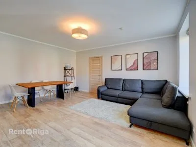 Izīrē dzīvokli, Miera iela 86, Rīga, Labais krasts, Centrs / 650 € 1