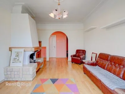 Pārdod dzīvokli, Ganību dambis iela 6a, Rīga, Labais krasts, Centrs / 69 500 € 2