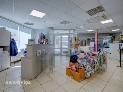 Izīrē tirdzniecības telpas, Straupes iela 3, Rīga, Pļavnieki / 5500 € 2