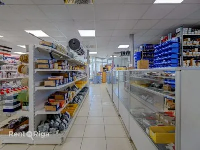 Izīrē tirdzniecības telpas, Straupes iela 3, Rīga, Pļavnieki / 5500 € 5
