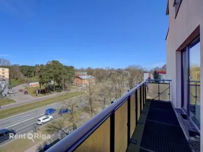 Pārdod dzīvokli, Brīvības gatve 386, Rīga, Labais krasts, Jugla / 126 000 € 7