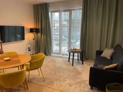 Izīrē dzīvokli, Strēlnieku iela 8, Rīga, Labais krasts, Centrs / 1 300 € 4