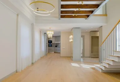 Izīrē māju, Tirgus iela 6, Rīga, Kreisais krasts, Āgenskalns / 3 500 € 3