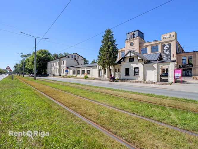 Brīvības iela 401 1