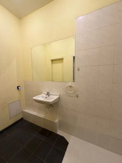 Izīrē tirdzniecības telpas, Mārupes iela 23, Rīga, Kreisais krasts, Āgenskalns / 400 € 4