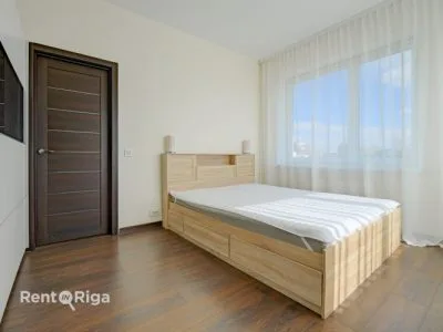 Izīrē dzīvokli, Kaķu iela 4, Rīga, Labais krasts, Dārzciems / 480 € 2