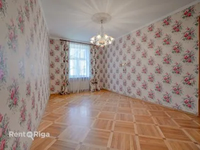 Pārdod dzīvokli, Baznīcas iela 27/29, Rīga, Labais krasts, Centrs / 350 000 € 7