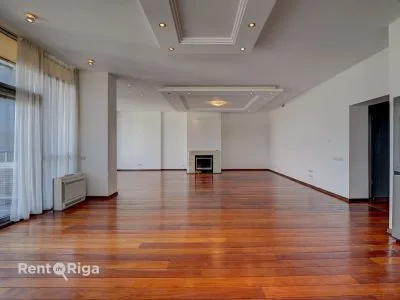 Izīrē biroju, Pulkveža Brieža iela 21, Rīga, Labais krasts, Centrs / 3 500 € 3