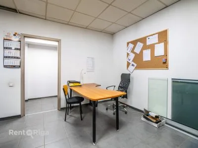 Izīrē ražošanas telpas, Cesvaines iela 6, Rīga, Labais krasts, Dārzciems / 700 € 8
