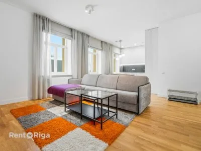 Pārdod dzīvokli, Lāčplēša iela 24, Rīga, Labais krasts, Centrs / 185 000 € 6