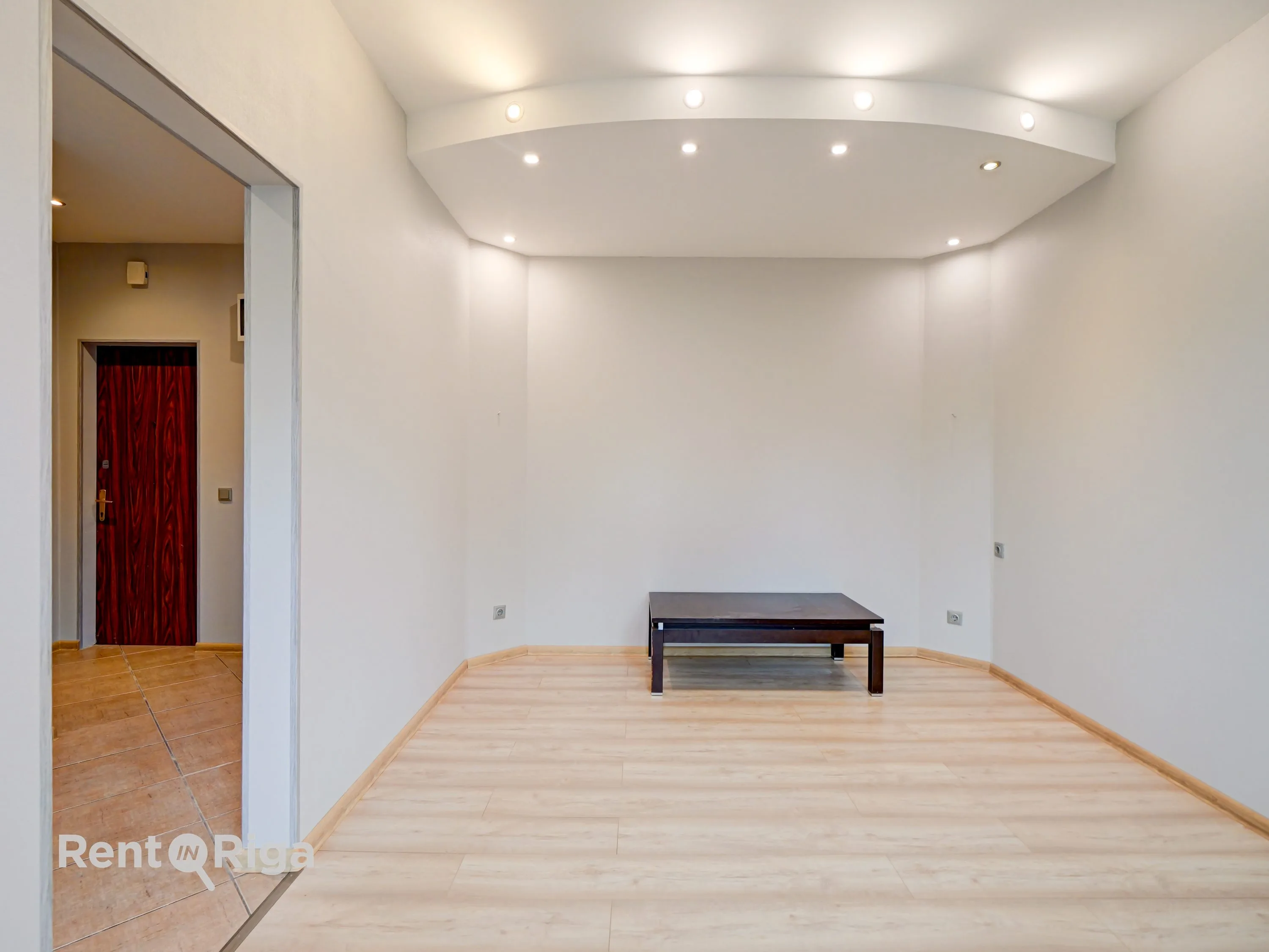 Pārdod dzīvokli, Priedes iela 12, Ropažu novads / 39 900 € 2