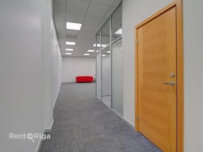 Izīrē biroju, Ulbrokas iela 19, Rīga, Labais krasts, Pļavnieki / 2 295 € 2