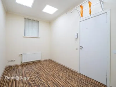 Pārdod biroju, Čiekurkalna 4. šķērslīnija iela 9, Rīga, Labais krasts, Čiekurkalns / 120 000 € 4