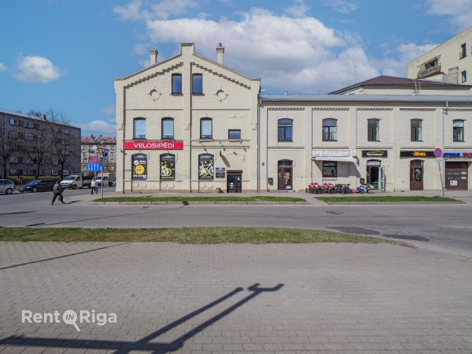 Krišjāņa Barona iela 130 6