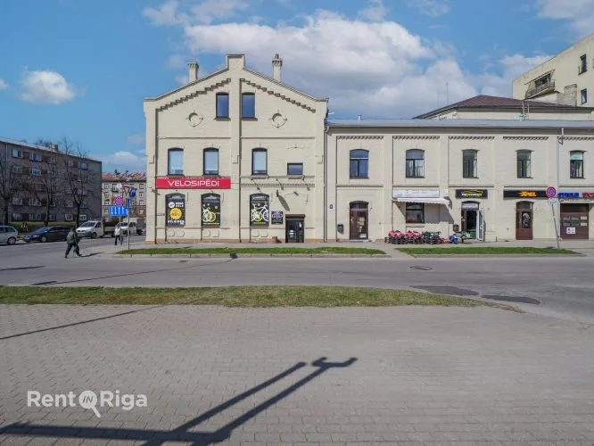 Krišjāņa Barona iela 130 6
