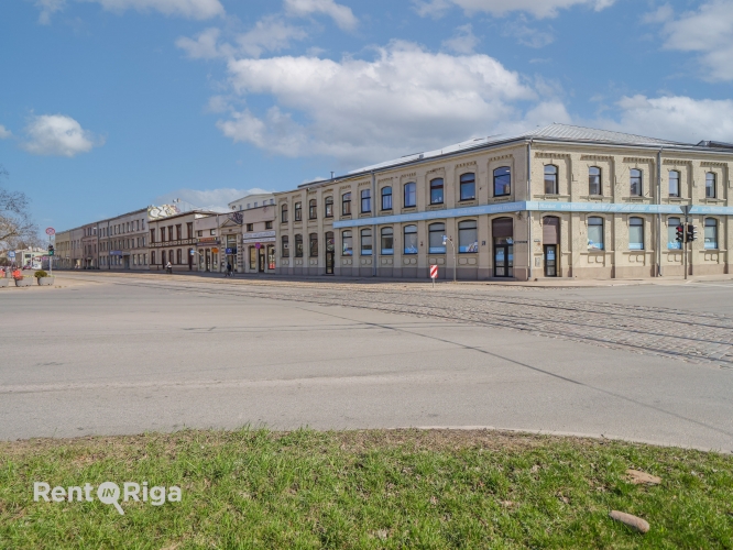 Krišjāņa Barona iela 130 2