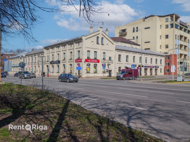 Krišjāņa Barona iela 130 7