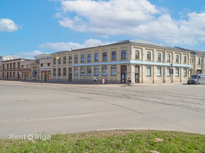Krišjāņa Barona iela 130 1