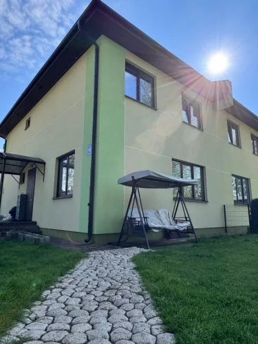 Izīrē māju, Mikus iela 13, Rīga, Kreisais krasts, Zolitūde / 1 650 € 1
