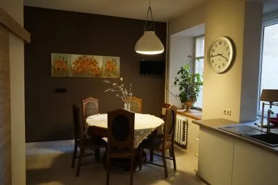 Pārdod dzīvokli, Laipu iela 8, Rīga, Labais krasts, Vecrīga / 157 000 € 2