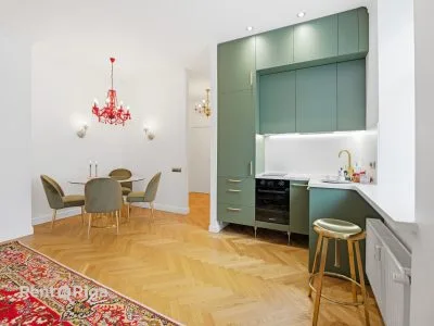 Pārdod dzīvokli, Lāčplēša iela 36, Rīga, Labais krasts, Centrs / 255 000 € 1