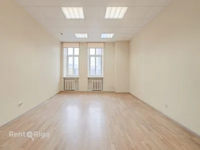 Izīrē biroju, Citadeles iela 2, Rīga, Labais krasts, Centrs / 230 € 2