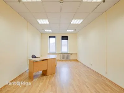 Izīrē biroju, Citadeles iela 2, Rīga, Labais krasts, Centrs / 331 € 5