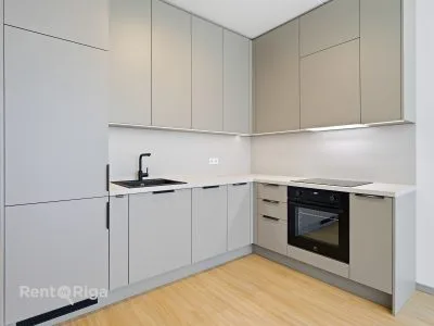 Izīrē dzīvokli, Sergeja Eizenšteina iela 47a, Rīga, Mežciems / 650 € 4