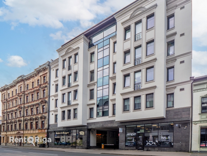 Ernesta Birznieka Upīša iela 20A 12