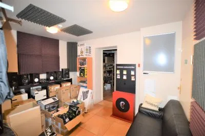 Pārdod tirdzniecības telpas, Ģertrūdes iela 2, Rīga, Labais krasts, Centrs / 285 000 € 6