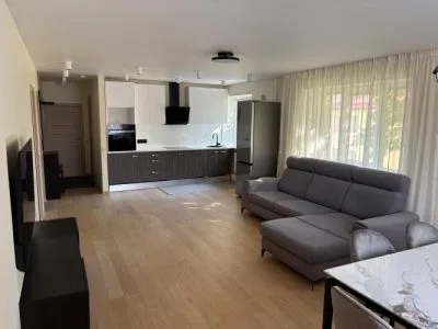 Izīrē dzīvokli, Zemgaļu iela 21, Rīga, Labais krasts, Teika / 830 € 2
