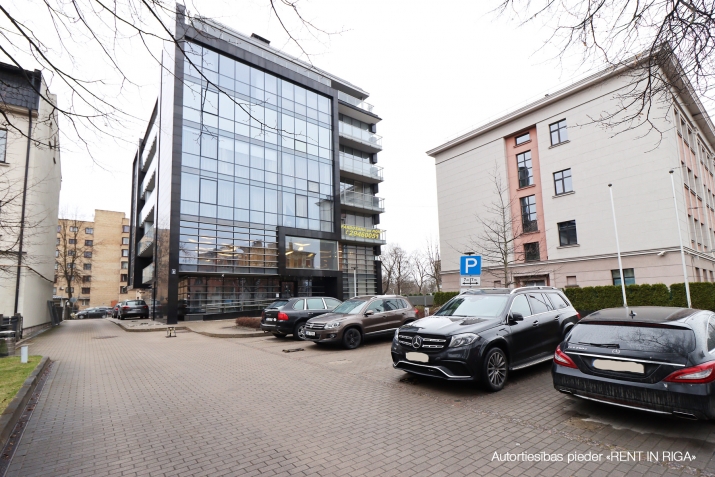 Pulkveža Brieža iela 21 1