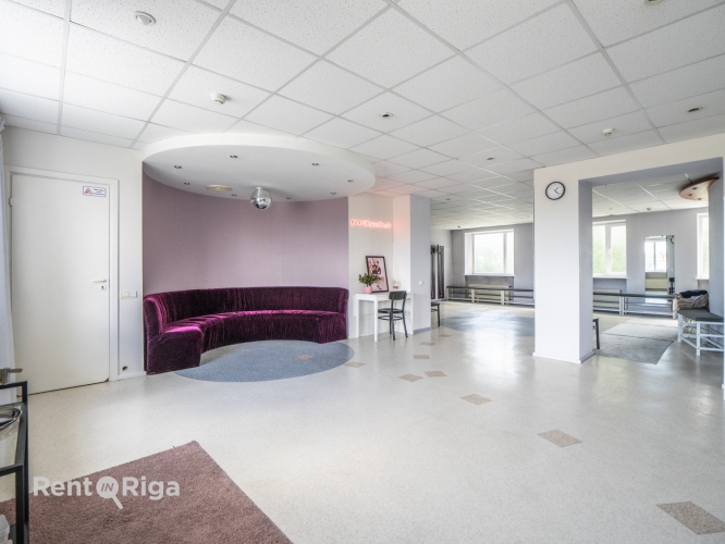 Kārļa Ulmaņa gatve iela 1 6
