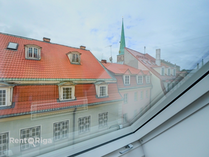 Torņa iela 4 7